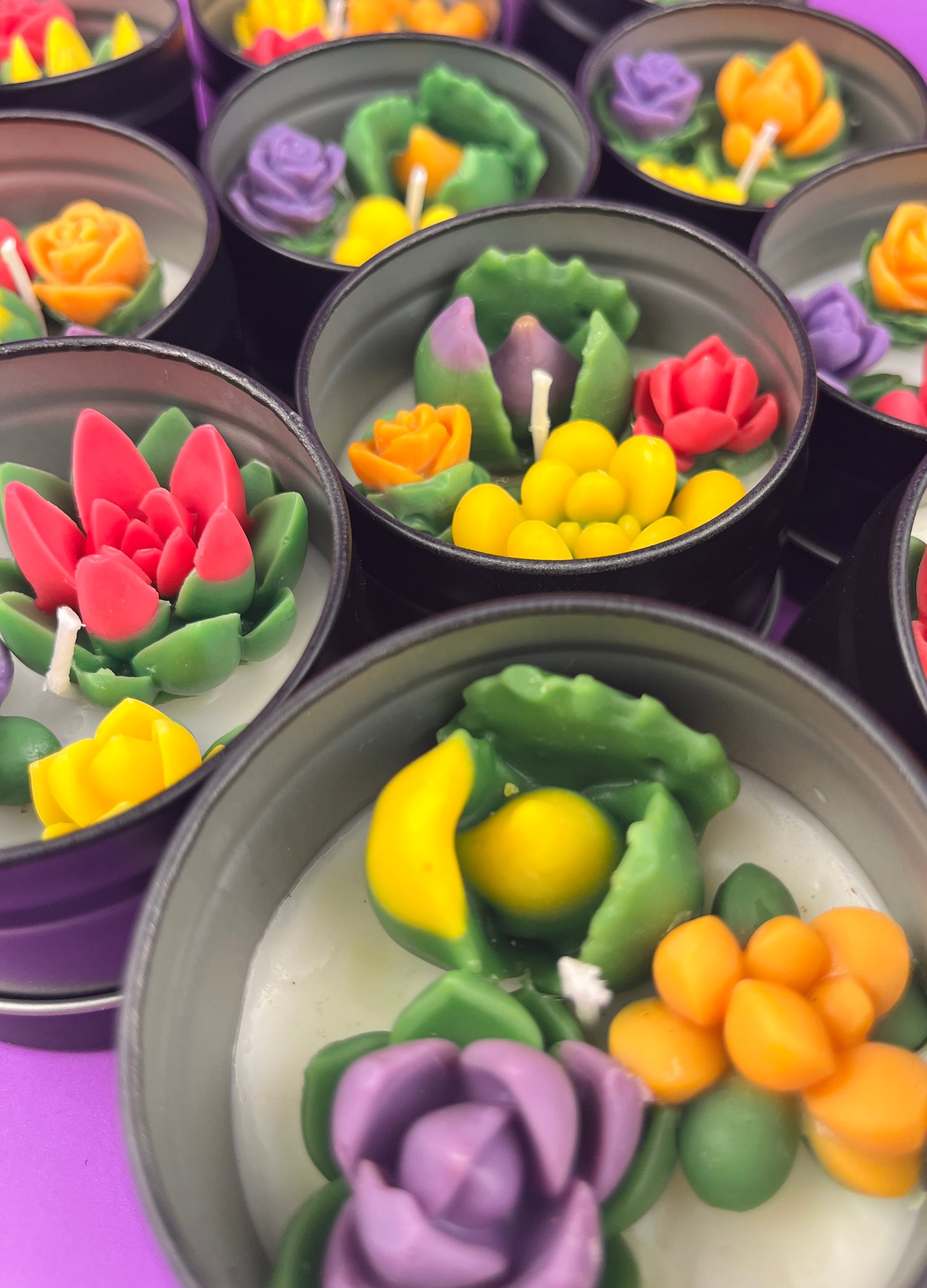 Small cactus art tin set close-up of green leaf and yellow flower wax pieces